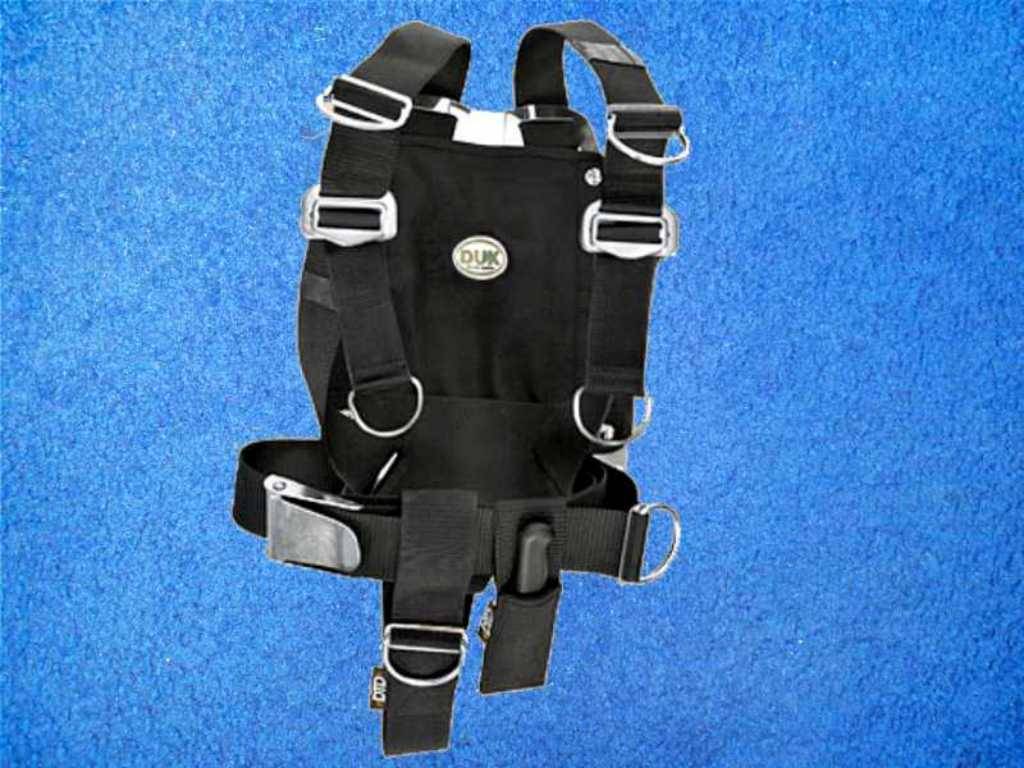 DUX Komfort Harness mit Backplate