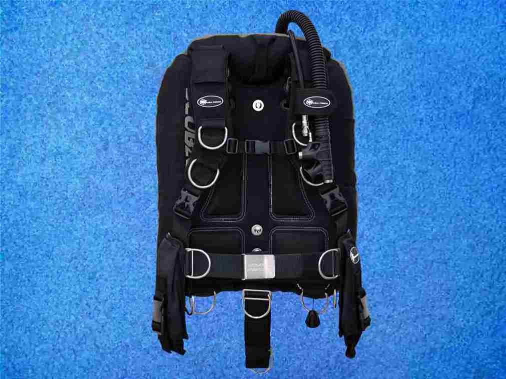 FZ24 Wingjacket Set von Scubaforce