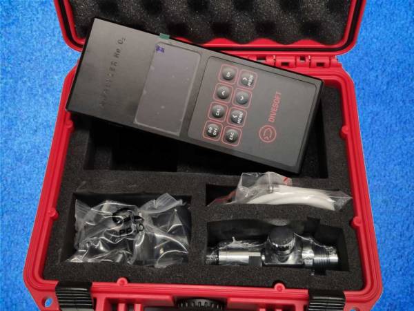 divesoft, analyzer, helium, flowlimiter, trimix, mischen, schwarz,