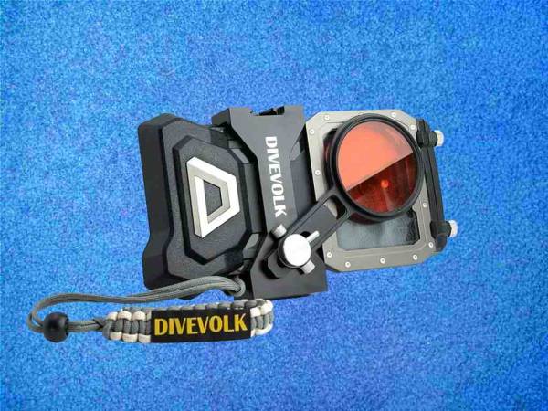 Divevolk - Rotfilter für 67mm Adapte am Gehäuse