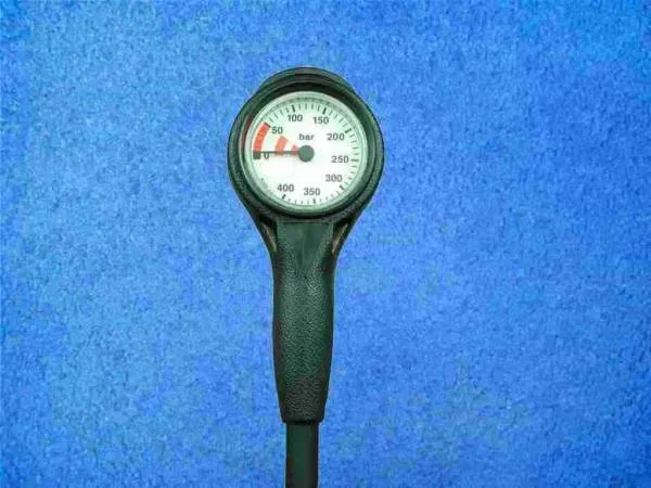Finimeter 400bar in Hülle und HD-Schlauch