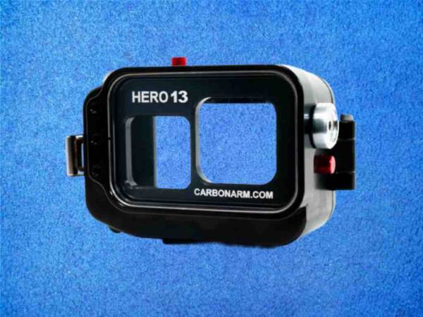 Preview: GoPRO Hero 13 Unterwassergehäuse von Carbonarm Preview: GoPRO Hero 13 Unterwassergehäuse vorne