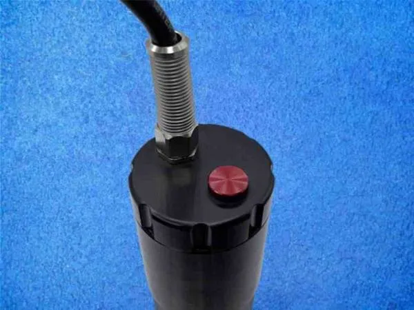 Piezzo am Scubaforce Bright Akkutank 24Ah