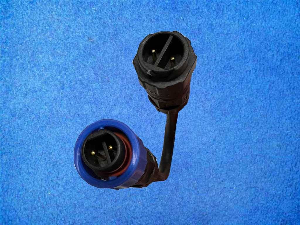 Adapterkabel, SFTech, Santi, Yellowdiving Adapterkabel, SFTech, Santi, Yellowdiving