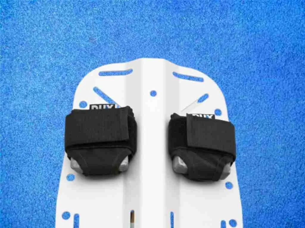 Trimmbleitaschen Paar montiert am Backplate