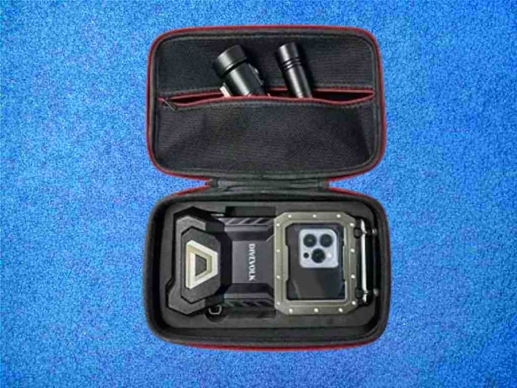 Travel Case mit SeaTouch 4 MAX Travel Case mit SeaTouch 4 MAX