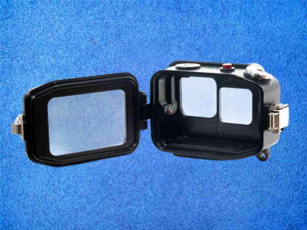 Insta360 Ace Pro 2 Unterwassergehäuse offen Insta360 Ace Pro 2 Unterwassergehäuse offen
