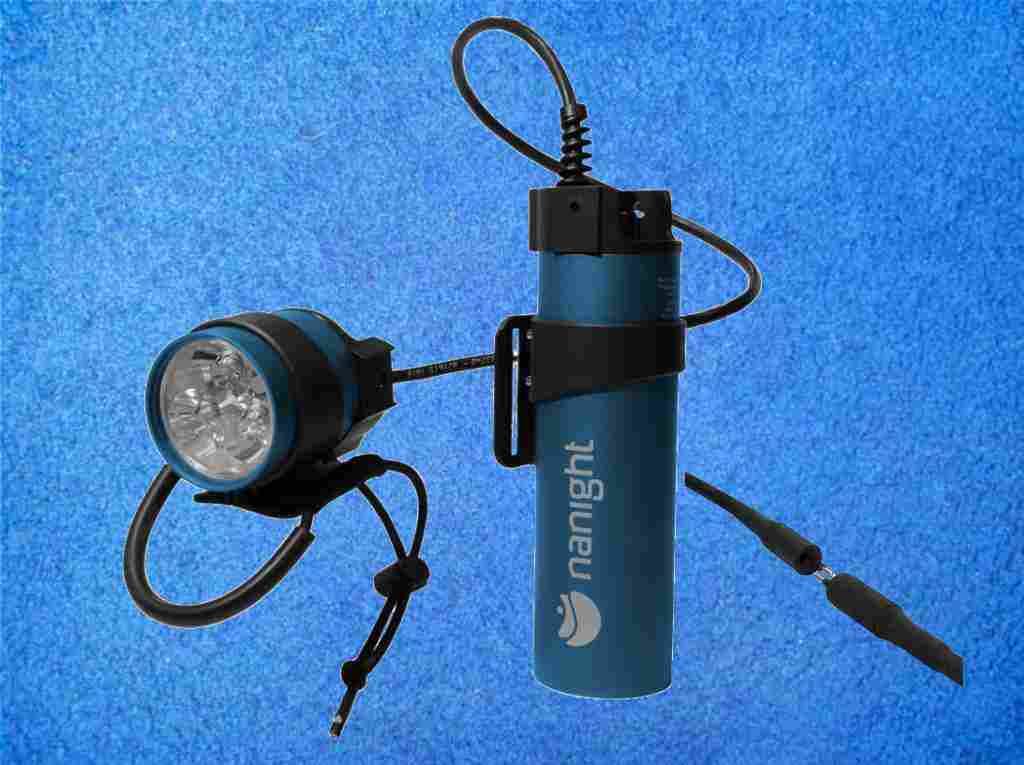 Nanight Tech 2 Lampe Blau mit eocord