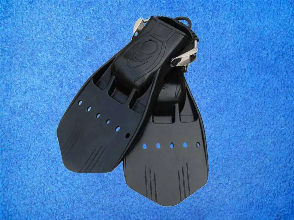 Taucherflosse PRO JET mit Spring Straps Taucherflosse PRO JET mit Spring Straps