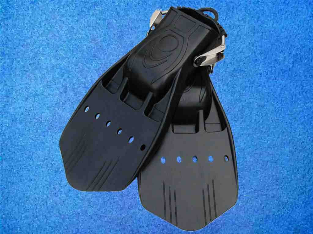 Taucherflosse PRO JET mit Spring Straps L Taucherflosse PRO JET mit Spring Straps L