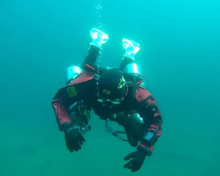 Sidemount-Tauchen